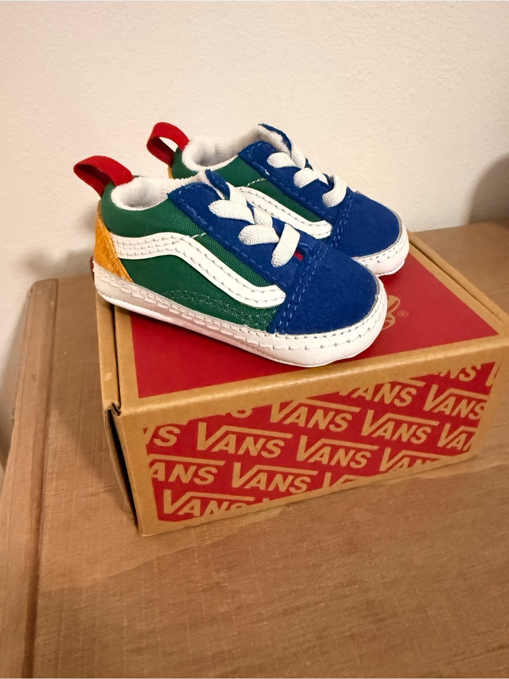 Vans Old Skool Crib Baby Sneakers Size 1 New